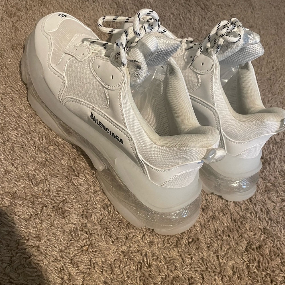 Balenciaga Triple S